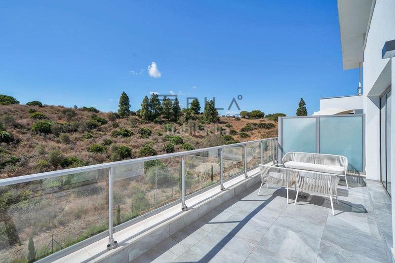 Foto 11ac5e75-20b2-44a4-a4a2-ebb1d90392f8. Piso  en venta en urb. vitta nature, el chaparral, costa en Mijas