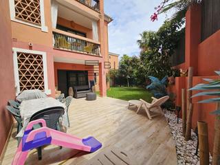 Pis  De los alcotanes. Piso con 100m2 de jardín en venta en edif. sabinas, carib playa,