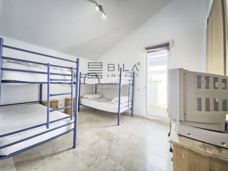 Foto 5f9e97b7-1b13-4dc8-b33c-229fe89d9a72. Attico con piscina in Zona Centro Comercial Torrequebrada Benalmádena