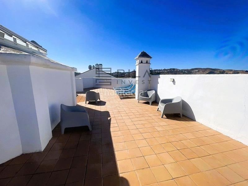 Foto 090dd4c9-a364-477a-a260-2dd438cdfb40. Àtic amb piscina a Mijas golf Mijas