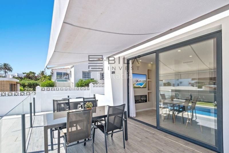 Foto 940e48a1-51fc-43cd-8eba-1165aa28c747. Chalet con parcheggio piscina in El Faro de Calaburra - Chaparral Mijas