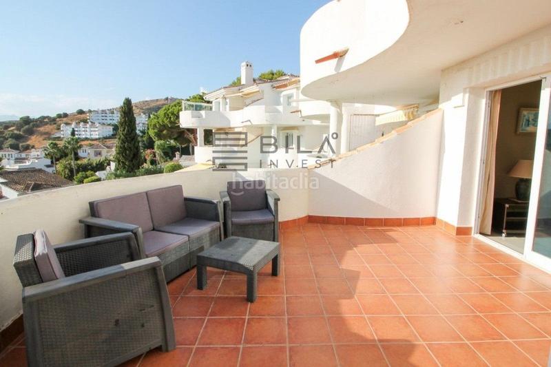 Foto 91ef5812-89bd-4f95-bcd1-f763b6756c87. Flat with parking pool in Calahonda Mijas