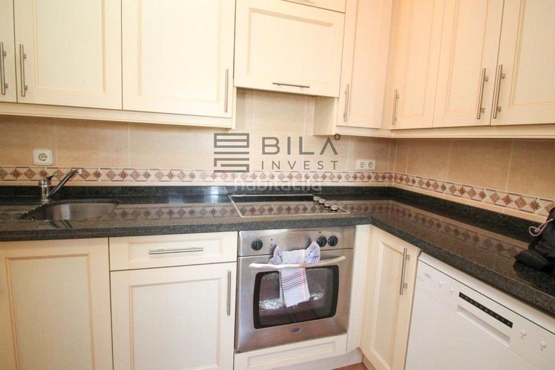 Foto 9bddd381-5bd6-434d-ac19-7f1892697b3e. Flat with parking pool in Calahonda Mijas