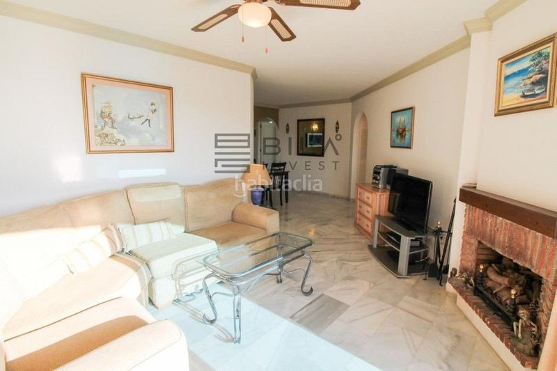 Foto 9d264294-029b-42dd-b5ac-5c908e926f02. Flat with parking pool in Calahonda Mijas