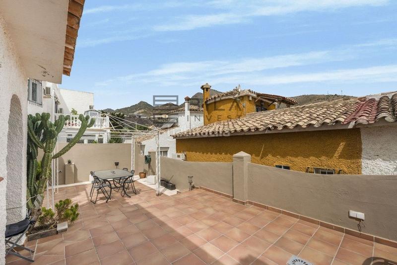 Foto 6966b003-3ebf-4d3f-bdc4-8ffd05afc718. Reihenhaus mit parking pool in Montealto - Monterrey Benalmádena