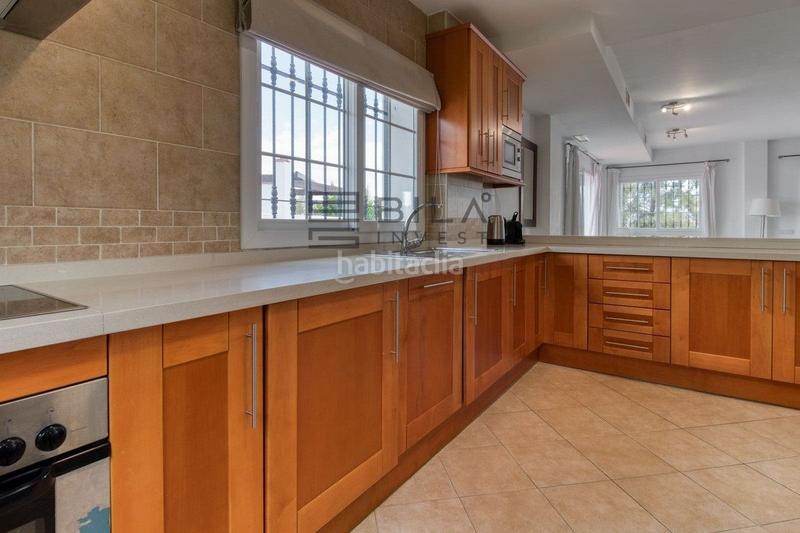 Foto 23fab04a-05b0-41db-a27b-d361a294dc35. Casa a schiera con piscina in Buenavista-Lauro Golf Alhaurín de la Torre