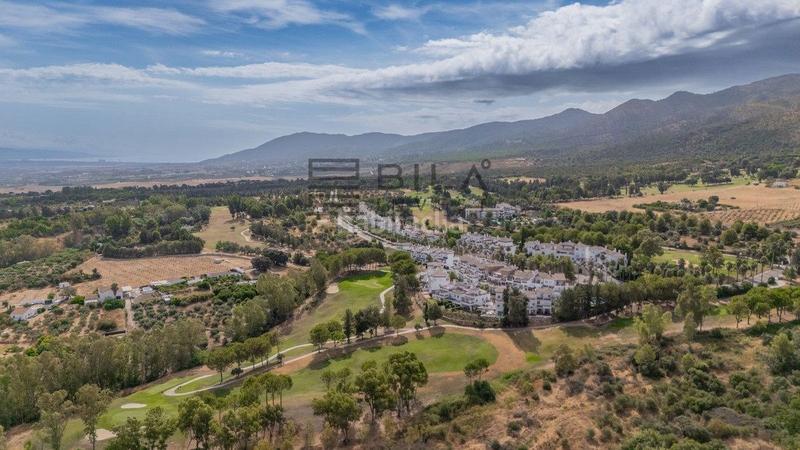 Foto 3342643a-c979-43b5-abf2-6a65f89cac61. Casa a schiera con piscina in Buenavista-Lauro Golf Alhaurín de la Torre