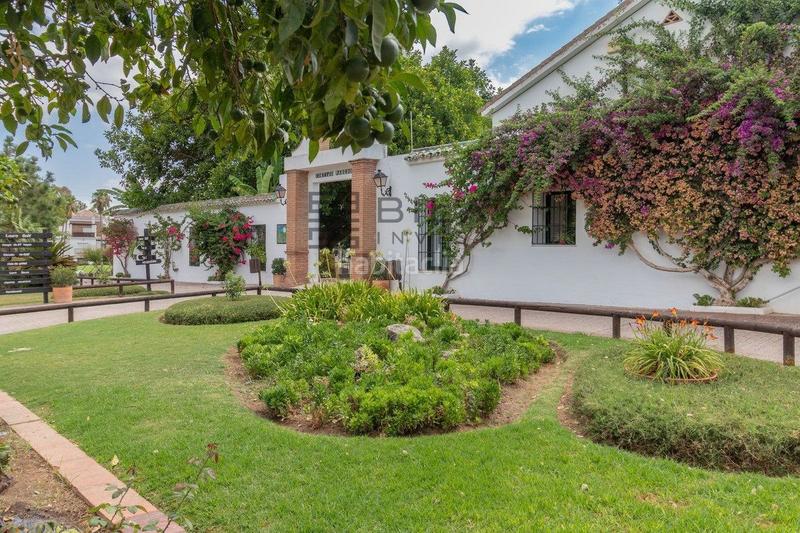 Foto 740d33cd-ab4c-48c7-a6cf-cebd33b1e38c. Casa a schiera con piscina in Buenavista-Lauro Golf Alhaurín de la Torre