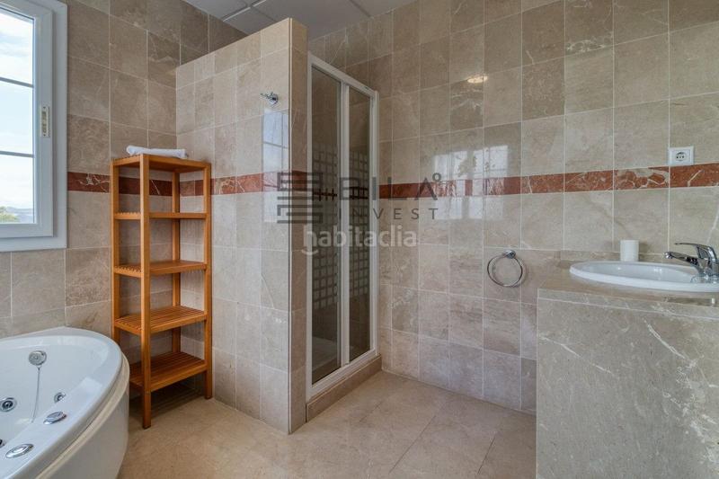 Foto a05ca596-8faf-480e-9a2c-c55460fb2a36. Casa a schiera con piscina in Buenavista-Lauro Golf Alhaurín de la Torre