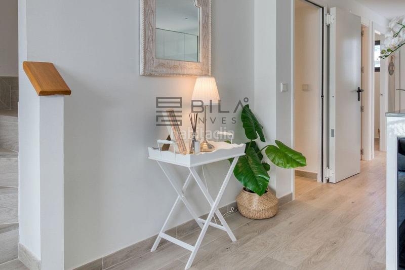 Foto 03c5ff24-c4ba-4644-996c-f8d2507b705a. Maison jumelée avec parking piscine dans Castillo Sohail - Myramar Fuengirola