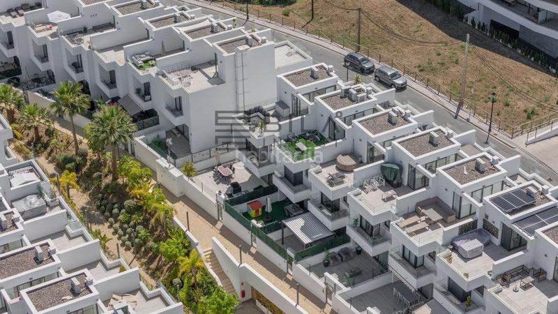 Foto bd5653fc-82aa-4eac-a38a-0a654f68a354. Maison jumelée avec parking piscine dans Castillo Sohail - Myramar Fuengirola