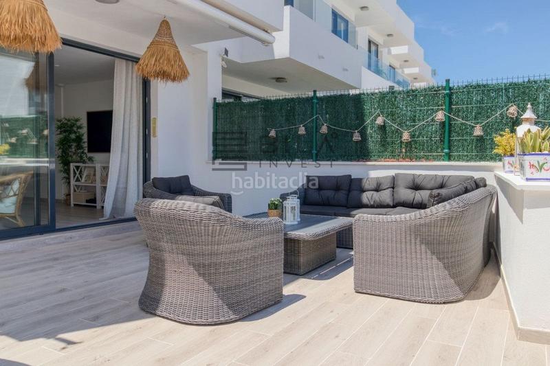 Foto f0f49a69-40a9-4ff5-9a5a-27e7b77af577. Maison jumelée avec parking piscine dans Castillo Sohail - Myramar Fuengirola