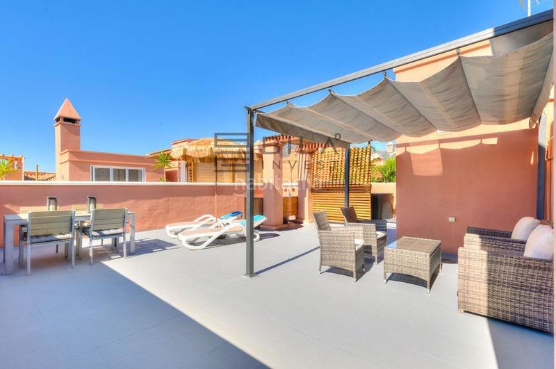 Foto 24239fcc-da1f-4629-b578-34f80f6d122e. Àtic amb piscina a Torreblanca del Sol Fuengirola
