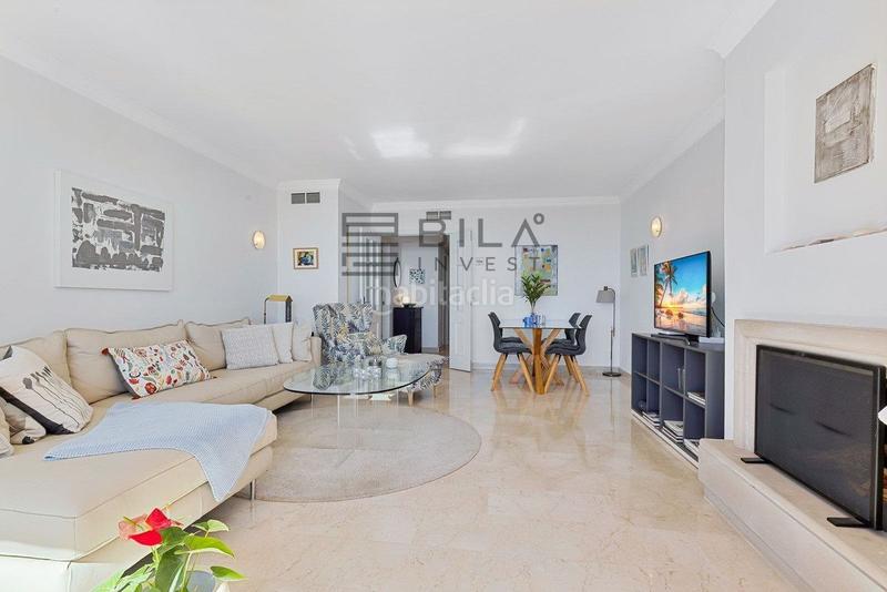 Foto 2b9c3fe2-459a-4c34-b8eb-95065d29b302. Àtic amb piscina a Torreblanca del Sol Fuengirola