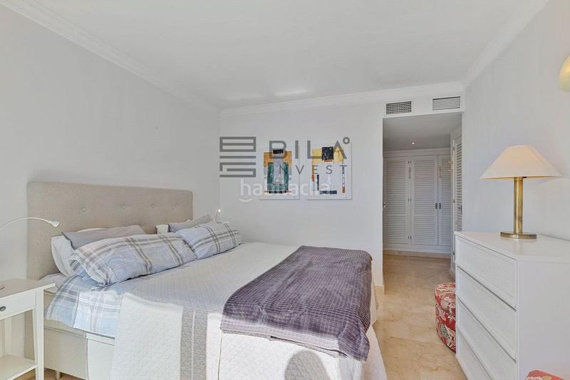 Foto cf0863fe-9456-46e1-bacb-338405db245d. Àtic amb piscina a Torreblanca del Sol Fuengirola