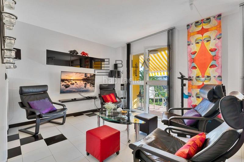 Foto 3e552bf6-f77b-4502-a0d3-7fc35cfad828. Pis amb aparcament piscina a Centro ciudad Fuengirola