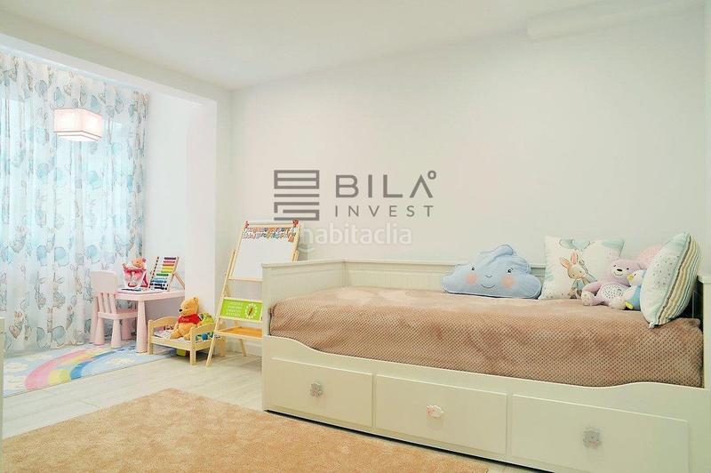 Foto dd5cbcf6-531d-4ec0-8c48-8f4f21ff8024. Pis a Puerto Deportivo Fuengirola