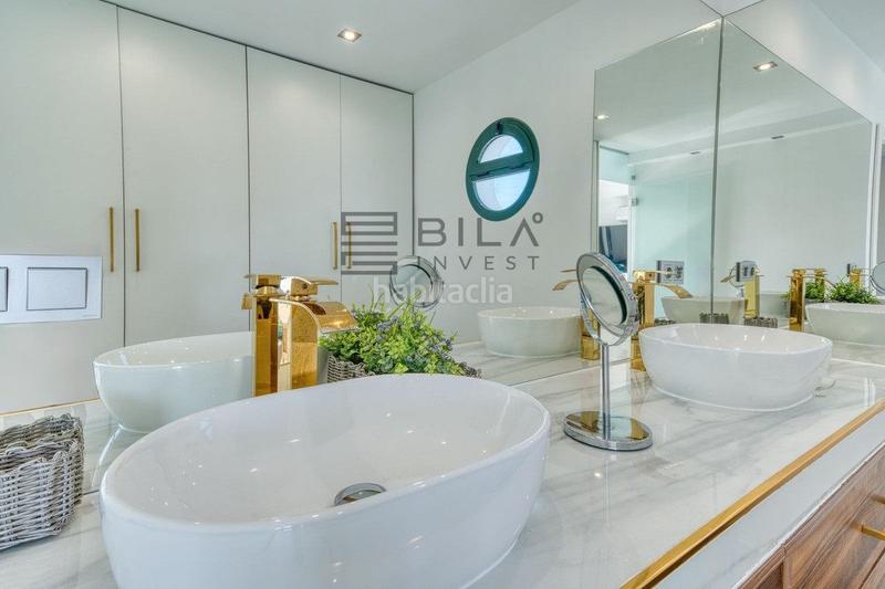 Foto 268e153d-f218-4e53-bab6-38fd26f54d2c. Àtic amb piscina a Zona Centro Comercial Torrequebrada Benalmádena