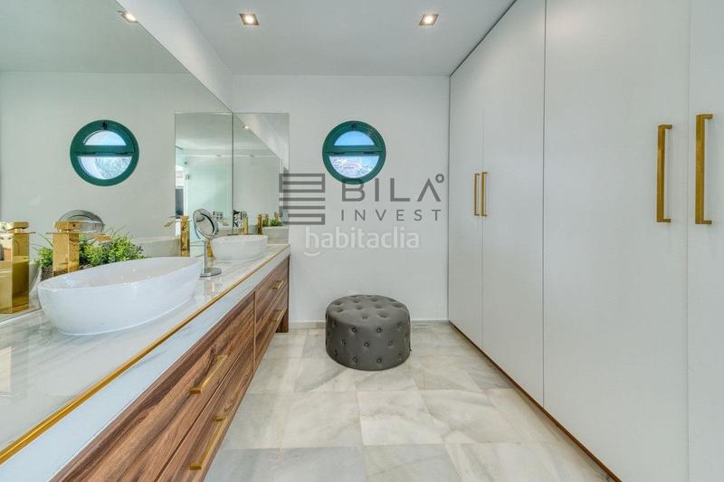 Foto 8b180ef5-a8a5-451d-bde4-a03e30eb17e3. Àtic amb piscina a Zona Centro Comercial Torrequebrada Benalmádena