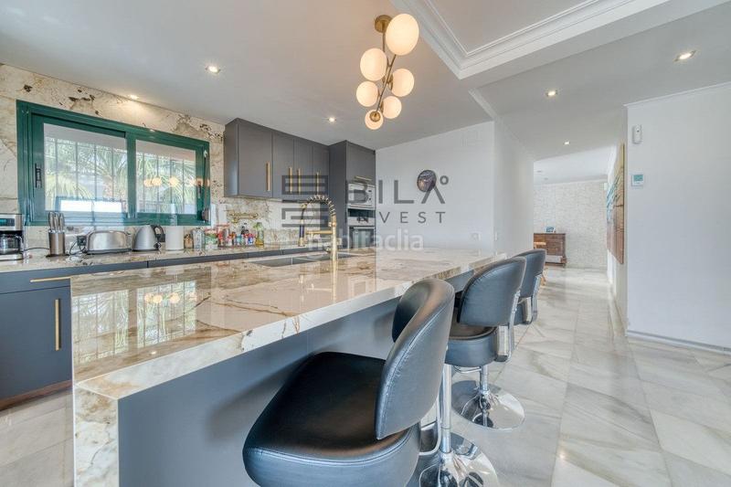 Foto d740f531-f2d9-4a5a-9370-2f06b14611f5. Àtic amb piscina a Zona Centro Comercial Torrequebrada Benalmádena