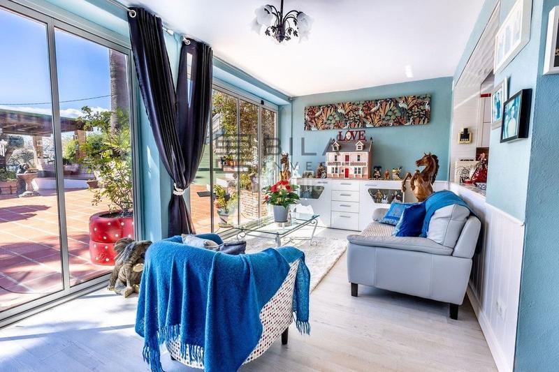 Foto 0ec5eaaa-bb87-4234-9dc4-a08d16fa9fed. Chalet with parking pool in Centro Alhaurín el Grande