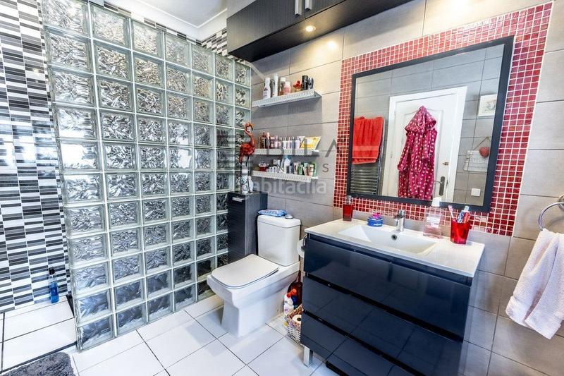 Foto 267f261a-c9e9-489c-b66b-e83136ff8f8b. Chalet with parking pool in Centro Alhaurín el Grande