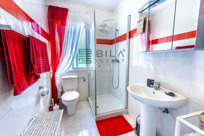 Foto 5f0736fc-1574-46b9-9aba-b8f8e759acf7. Chalet with parking pool in Centro Alhaurín el Grande