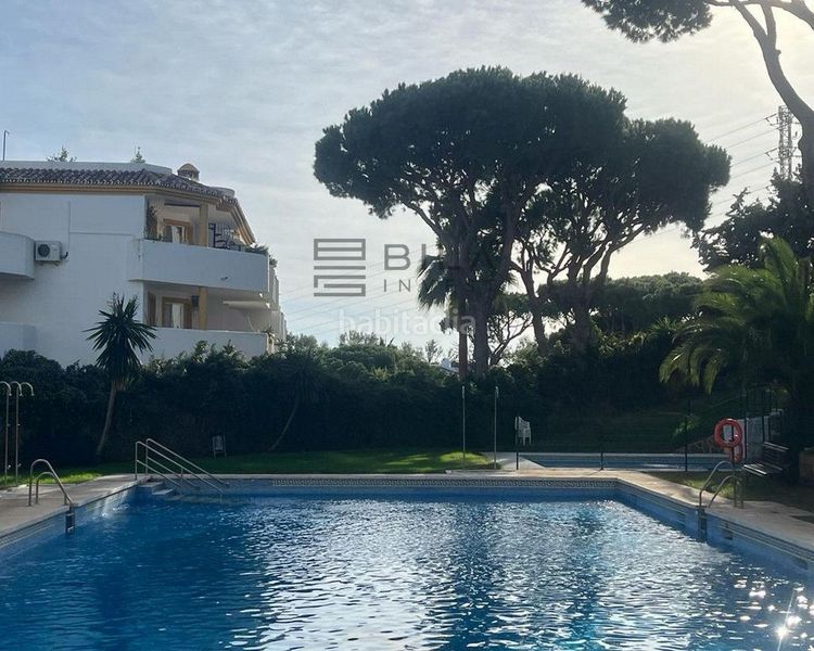 Foto 13782a5e-2165-41ff-9b65-b88461b034ad. Pis amb aparcament piscina a Calahonda Mijas