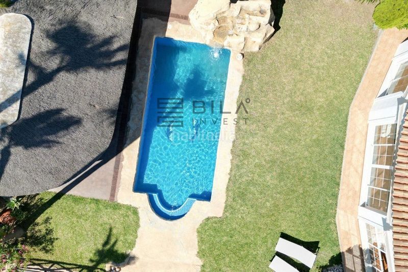 Foto cd9d65bf-6f38-4f3b-b48e-1a1613da1380. Xalet amb piscina a Mijas golf Mijas