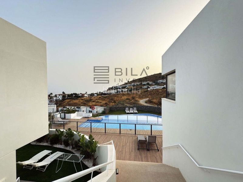 Foto b33f74c0-ebd0-40a5-b5cb-c0e3cd07f62f. Casa adossada amb piscina a Riviera del Sol Mijas