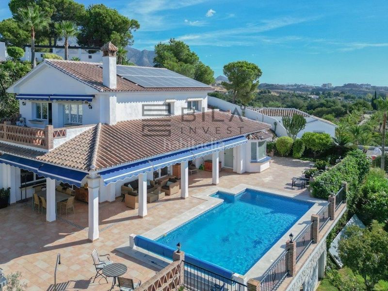 Foto 3114b5b6-4d2c-46fe-92e7-de271aa192d0. Xalet amb aparcament piscina a Mijas pueblo Mijas