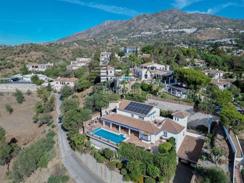 Foto ceafa3b5-5e14-418e-a246-a8a469693220. Xalet amb aparcament piscina a Mijas pueblo Mijas