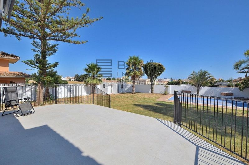 Foto 345111d0-bf02-4e1d-9ff3-244331d21053. Xalet amb aparcament piscina a campo de Mijas Mijas