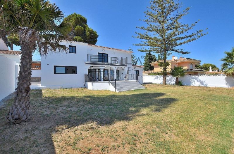 Foto 410d8ea0-fa2e-45ae-b0b8-1d94a30047e7. Xalet amb aparcament piscina a campo de Mijas Mijas
