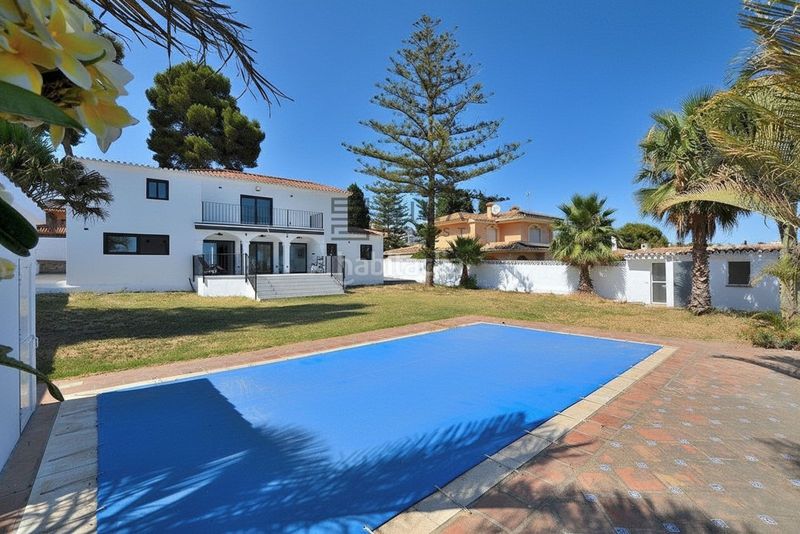 Foto 6e535a68-1e3a-4130-91a9-dcf162d247d1. Xalet amb aparcament piscina a campo de Mijas Mijas