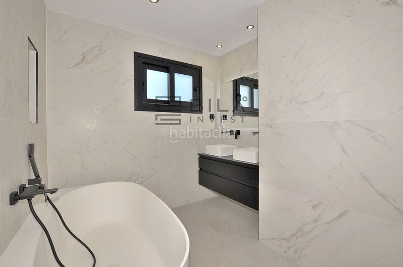 Foto cb593c84-ba11-4b4b-85c9-755a60663e1b. Xalet amb aparcament piscina a campo de Mijas Mijas
