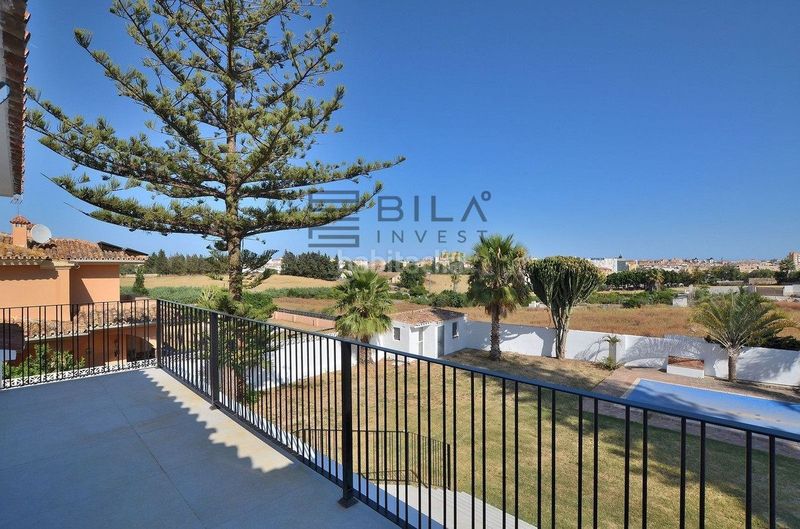Foto f829eba0-38fc-4724-8141-6ad5266bfc74. Xalet amb aparcament piscina a campo de Mijas Mijas