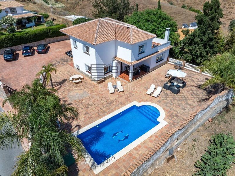Foto 3b36b559-630f-4063-9fb3-07101d5dee7d. Xalet amb aparcament piscina a La Cala Golf - Lagar Martell Mijas