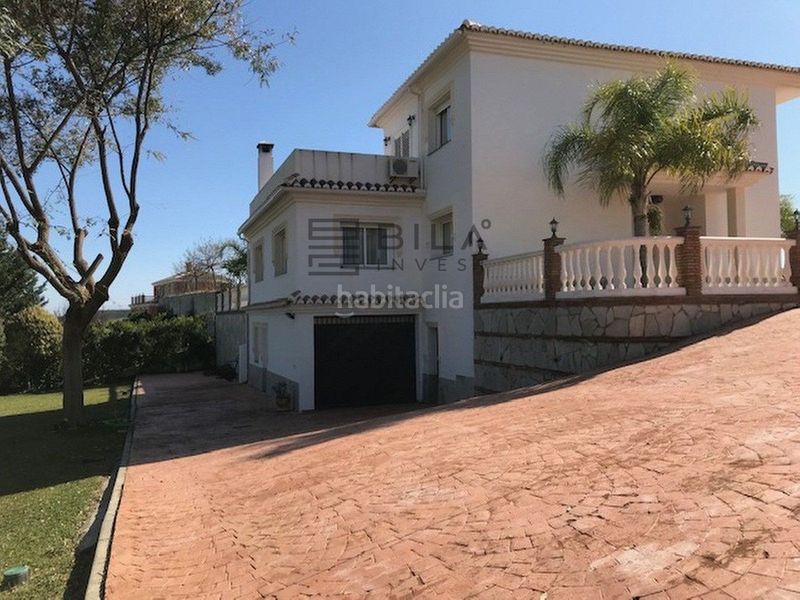 Foto a9e52229-cd4a-44e3-a456-18823e4bf09d. Xalet amb aparcament piscina a La Cala Golf - Lagar Martell Mijas