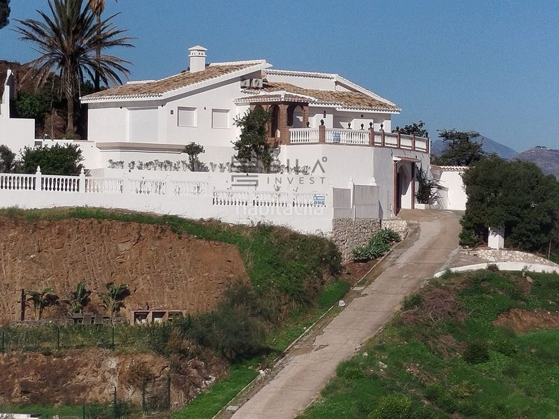 Foto 07de6f4d-53f3-473f-b04c-91b2ae0582f9. Chalet with parking pool in Hipódromo - Cerrado del Águila Mijas