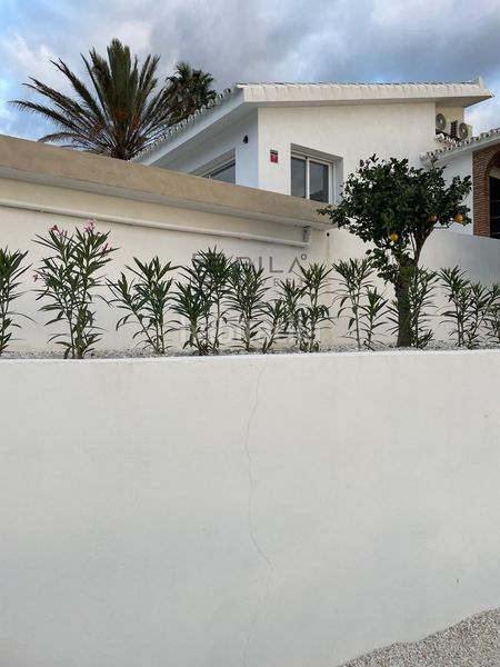 Foto 1fc99c54-1857-4505-ad90-3d2424d24f0e. Chalet with parking pool in Hipódromo - Cerrado del Águila Mijas