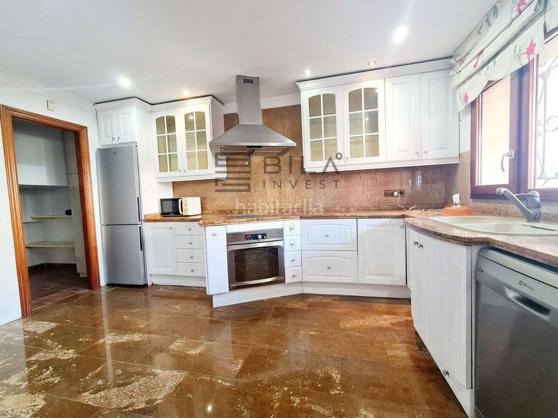 Foto 18bd86cb-2165-4e2f-93d3-f02eb50165dc. Casa adossada a Centro ciudad Fuengirola