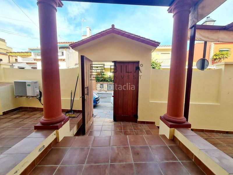 Foto ba0c9939-68b7-4a6d-9d94-47a73ad35869. Casa adossada a Centro ciudad Fuengirola