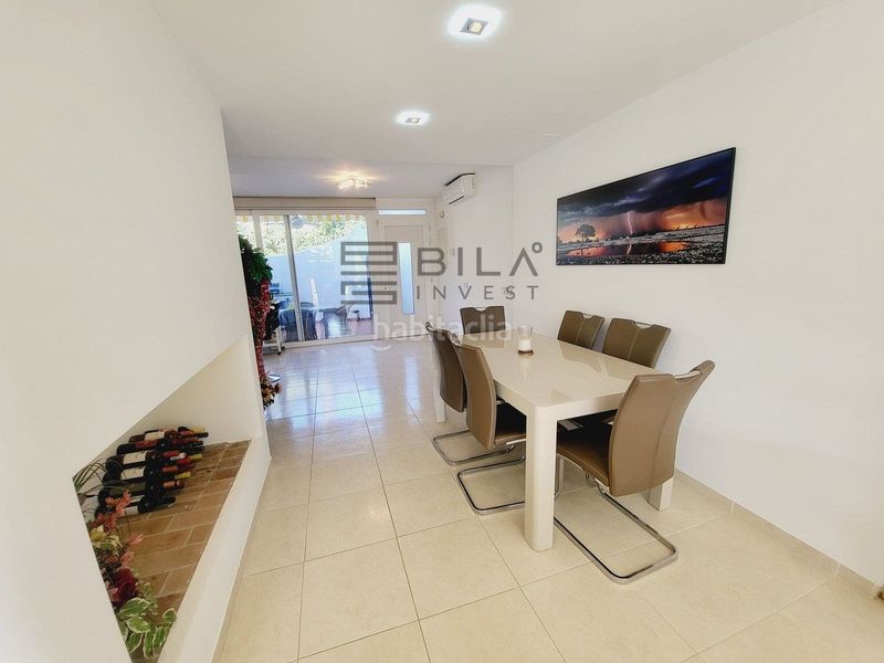 Foto 8bb26c00-e9b4-487e-bca2-0a64446e72da. Casa adossada amb aparcament piscina a Riviera del Sol Mijas