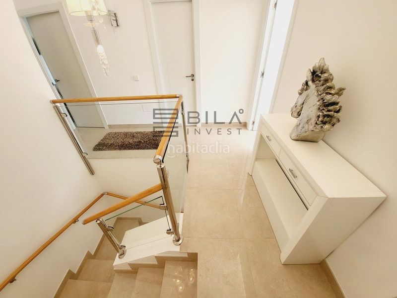 Foto a1b68c4c-9f7e-4a33-804c-5bbde1a34f41. Casa adossada amb aparcament piscina a Riviera del Sol Mijas