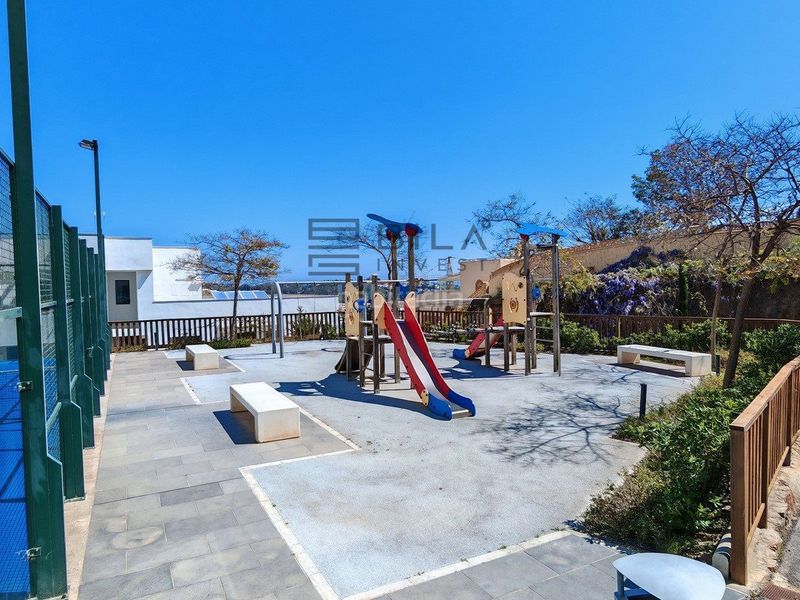 Foto fa73049b-d594-4fa2-b12c-35867d205024. Pis amb aparcament piscina a la cala Mijas Mijas