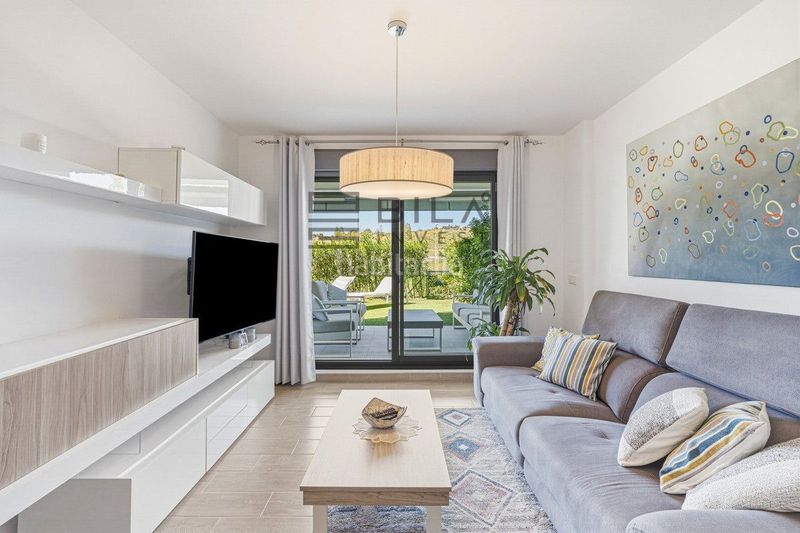 Foto 691c4a1a-c7cc-45e8-b427-735382754895. Pis amb aparcament piscina a La Cala Golf - Lagar Martell Mijas