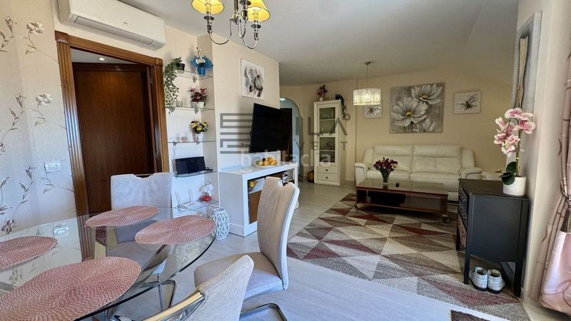 Foto 2f3073d3-7240-41c0-8654-a0852361b540. Àtic amb piscina a Centro ciudad Fuengirola