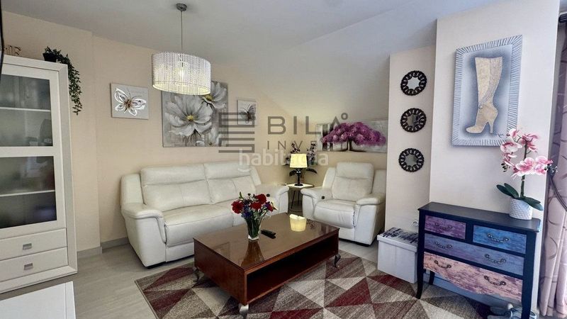 Foto b11dd5ff-b3fc-4e57-b320-69ae5171c02b. Àtic amb piscina a Centro ciudad Fuengirola