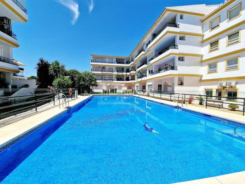 Foto 3dd22e9b-b4d3-44f8-9204-13e7d50412f3. Pis amb piscina a la cala Mijas Mijas